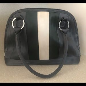 Harvey’s Seatbelt Tote